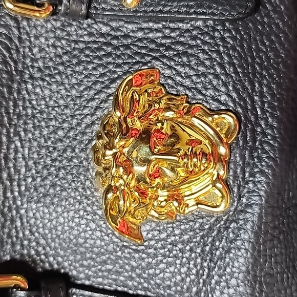 Versace hobo style handbag/ crossbody bag - Picture 9 of 14